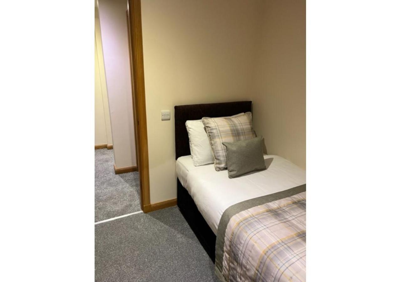 The Waverley Inn Holiday Homes Inverness Exteriör bild
