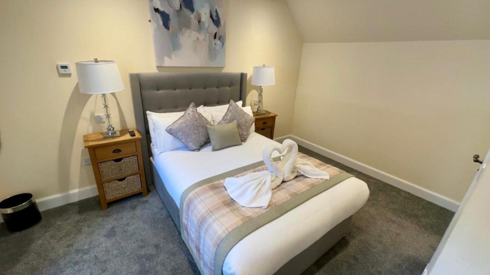 The Waverley Inn Holiday Homes Inverness Exteriör bild